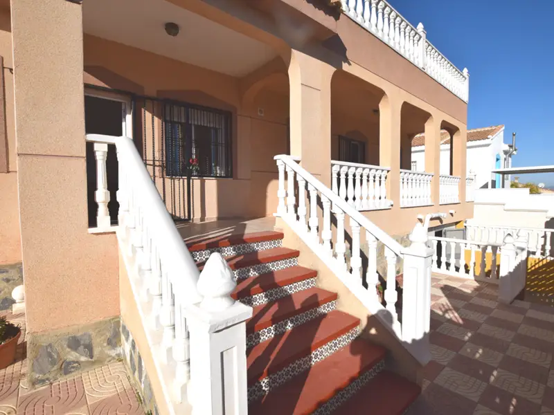 Piso de 3 Dormitorios en venta Rojales, España