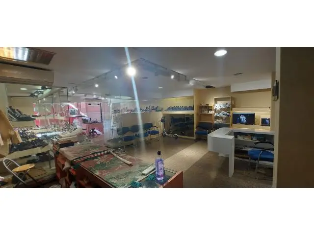 Local en Alquiler Dos Plantas Gracia Plaza Libertad