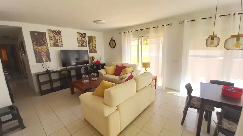 Casa con Piscina y Apartamento en Alfaz del Pi