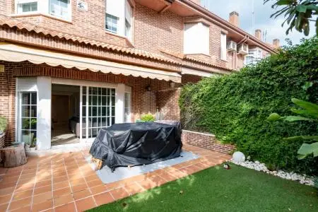Chalet en Alquiler Quinta de los Molinos Madrid