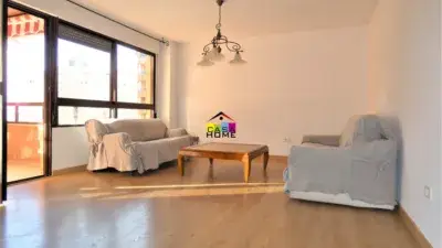 Piso en alquiler en Piscines