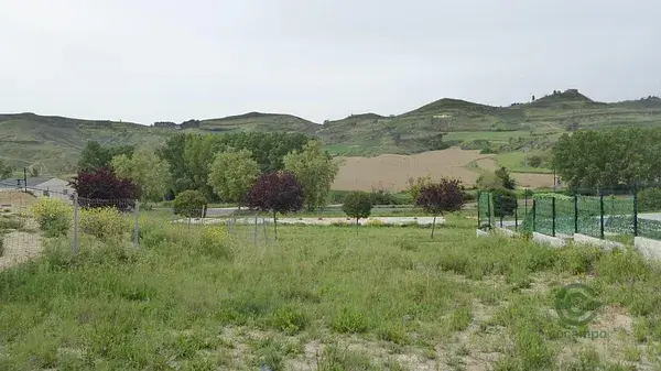 Parcela Obanos Casa Personalizada 4 Dormitorios Jardin 250m2