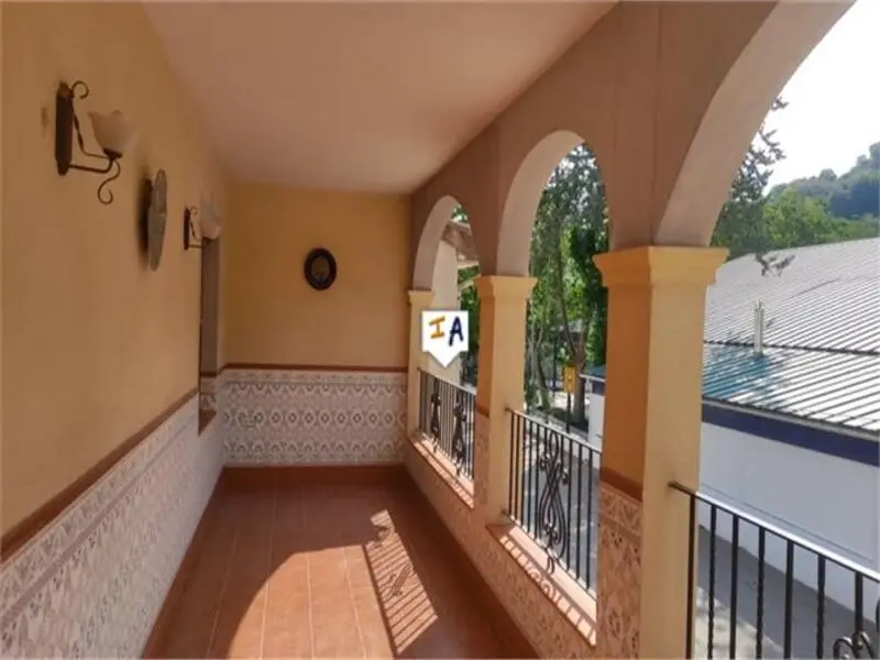 Casa Adosada 4 Dormitorios Frailes Jaen