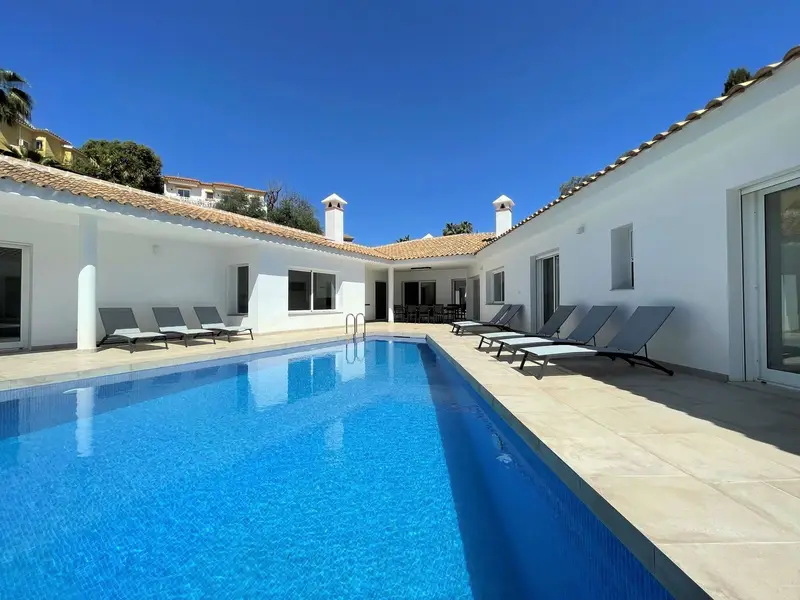 Casa Villa 5 Dormitorios Sierrezuela Mijas Piscina Apartamento Estudio