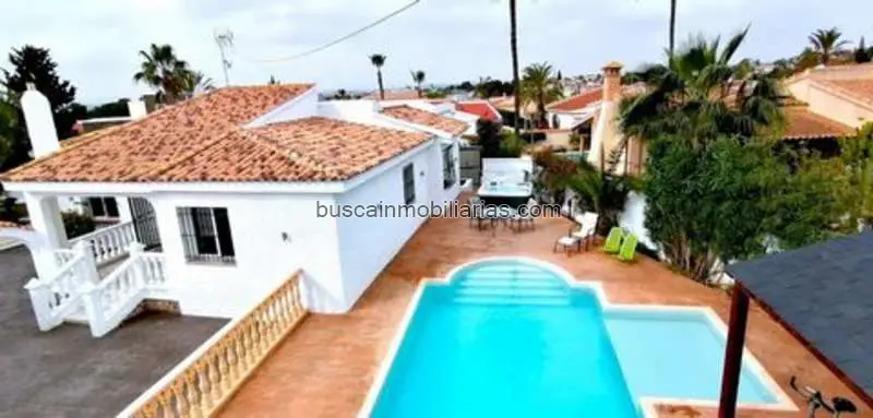 Villa en Venta Quesada 3 Dormitorios 2 Baños Piscina Privada