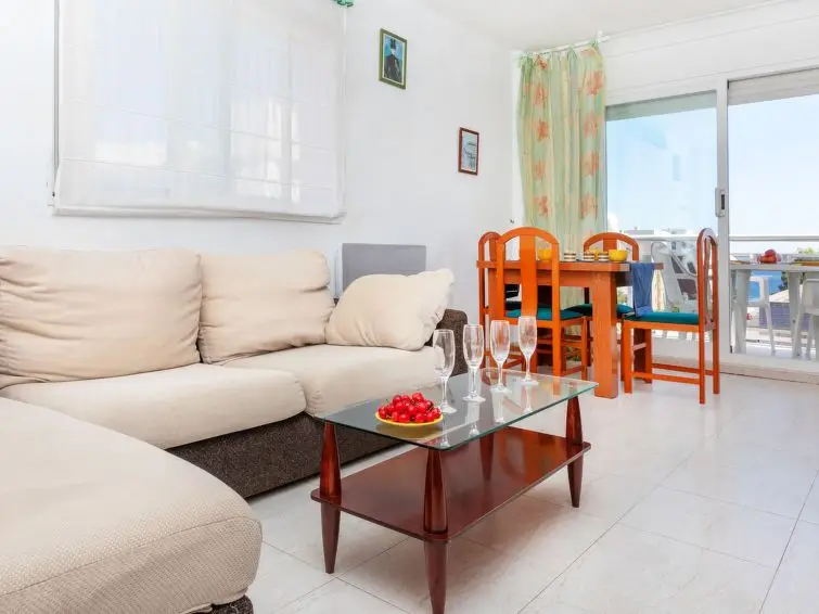 Apartamento 2 Dormitorios Miami Playa Cerca de la Playa