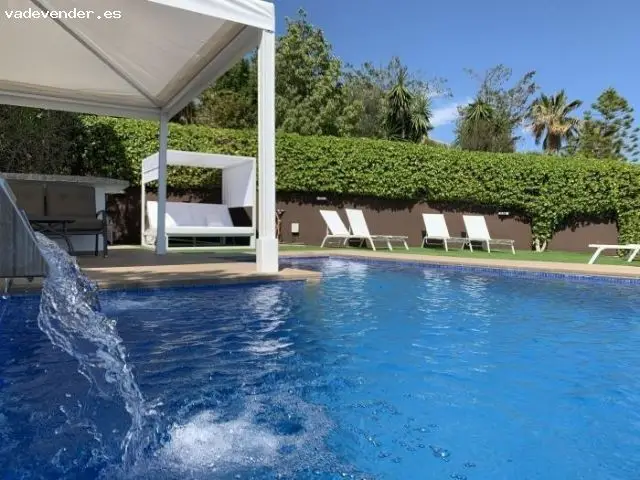 Alquiler Casa Sitges Vistas al Mar Piscina 12 Personas Lujo