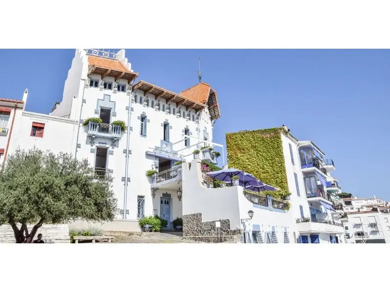 Venta Casa con piscina en Cadaqu	 s