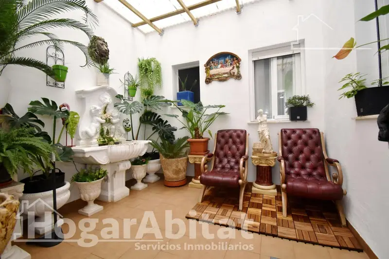 Piso en Venta Moncofa Centro con Piscina y Garaje