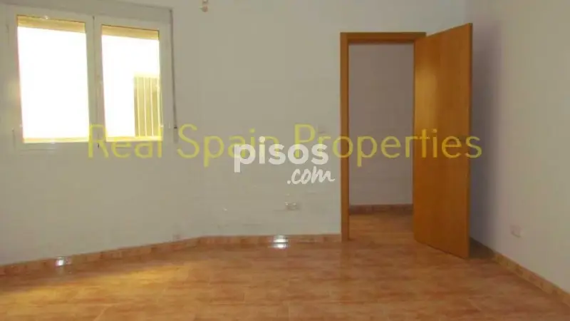 Apartamento espacioso en venta Velez Rubio