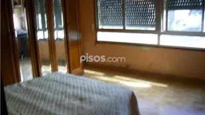 Piso en Venta en Neda 3 Dormitorios 1 Baño Amueblado