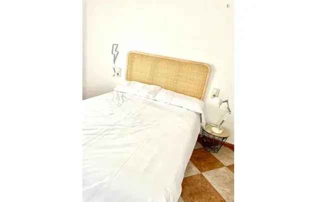 Alquiler Apartamento 3 Dormitorios Granada 3-24 Meses