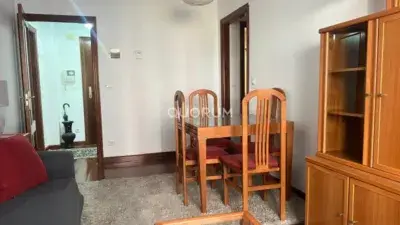 Piso en Alquiler Bilbao Centro 2 Dormitorios Amueblado Cerca Alhondiga