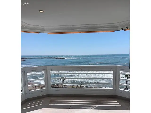 Apartamento en Benalmádena Costa Primera Línea de Playa