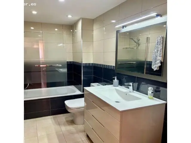 Apartamento en Benicasim con Vistas al Mar y Terraza