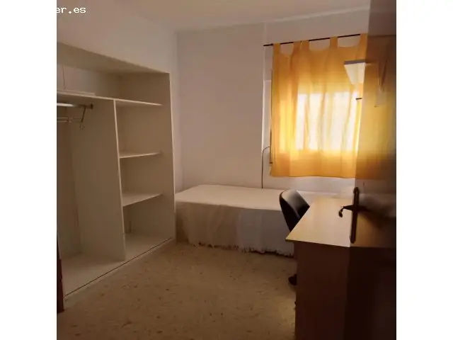Alquiler Piso Centrico Rozas Puerto Real 3 Dormitorios Aparcamiento