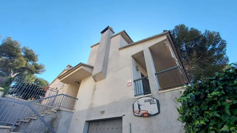 Chalet en venta en Segur de Calafell, Calafell, Tarragona