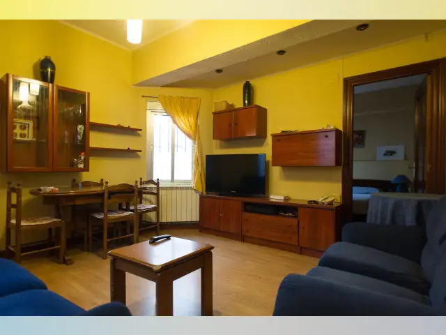 Apartamento 2 Dormitorios Salamanca Cerca Universidad