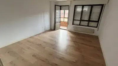 Alquiler Piso 3 Dormitorios Calle Avd San Agustin