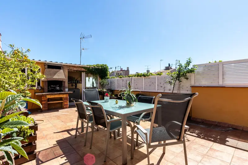Venta Adosado 3 Plantas Garaje 93m2 Terraza Sabadell