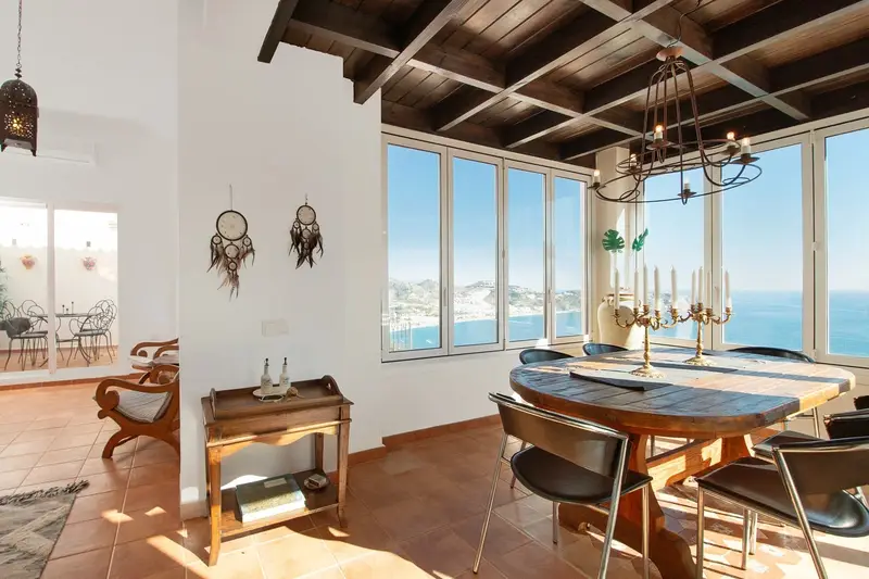 Adosado en Venta en La Herradura con Vistas al Mar
