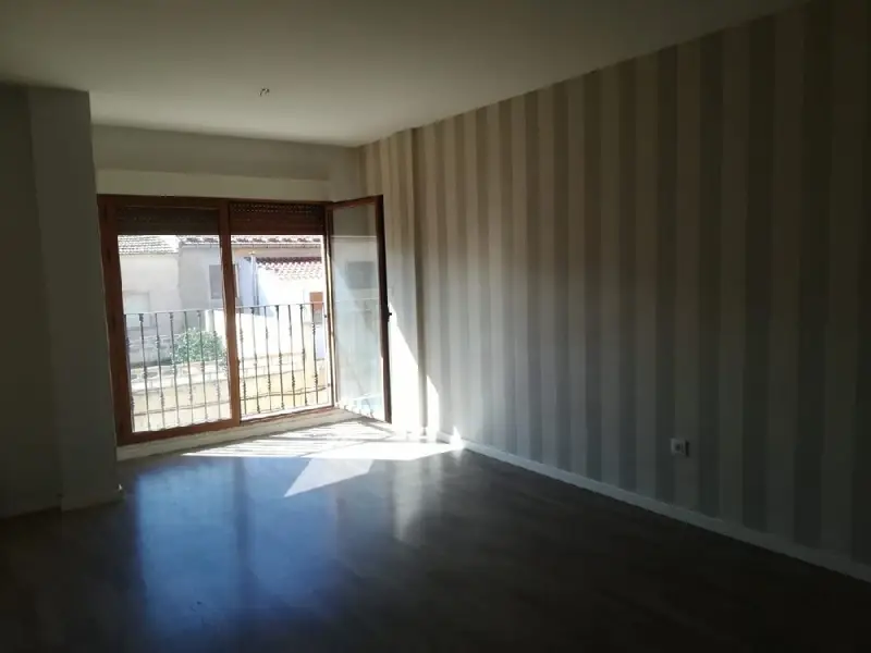 Piso en venta Pinoso 90m2 3 habitaciones 2 baños