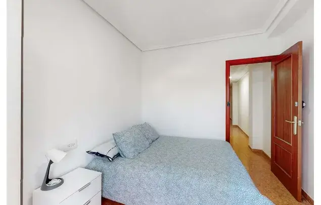 Habitaci
ón 80m
² Castelló de la Plana Alquiler Larga Temporada