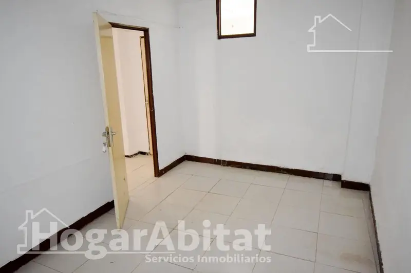 Piso en venta para reformar en Sagunto Valencia