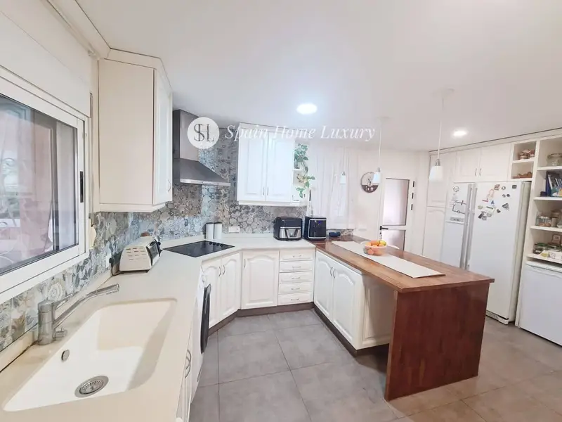 Chalet en Venta en La Pobla de Vallbona Valencia