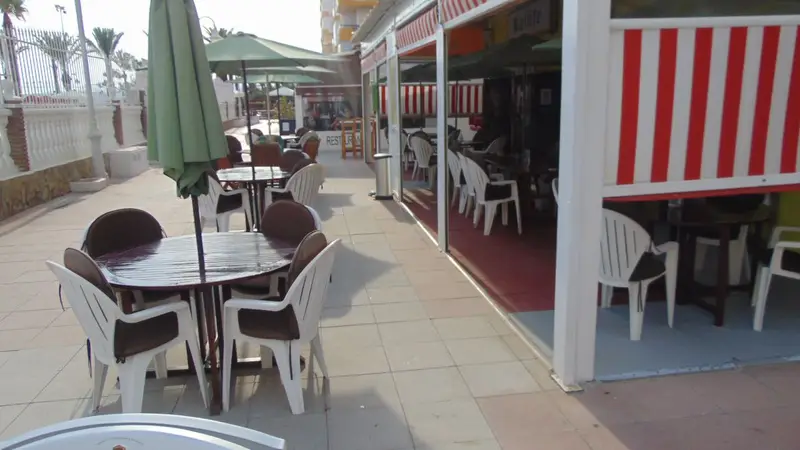Restaurante en Torrox Costa con Garaje