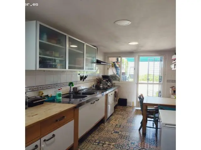 Casa en Alquiler Lomalinda con Piscina 5 Dormitorios 3 Baños