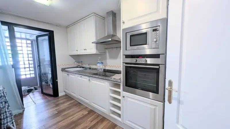 Apartamento Planta Baja El Paraiso 3 Dormitorios Amueblado
