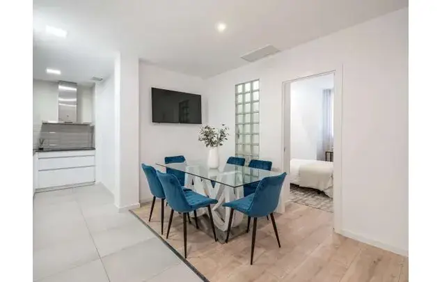Apartamento Amueblado en Trafalgar Madrid para Profesionales y Estudiantes