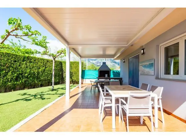Villa en Venta Oropesa del Mar Cerca de la Playa
