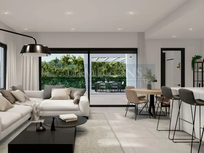 Villa en Venta Punta Prima 3 Dormitorios Piscina Privada