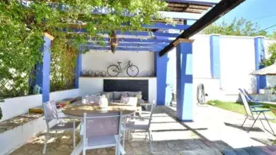 Chalet en Venta Villanueva del Rio y Minas 4 Dormitorios 3 Baños Jardin Piscina