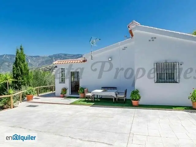 Alquiler Casa Rural Cómpeta con Piscina Privada