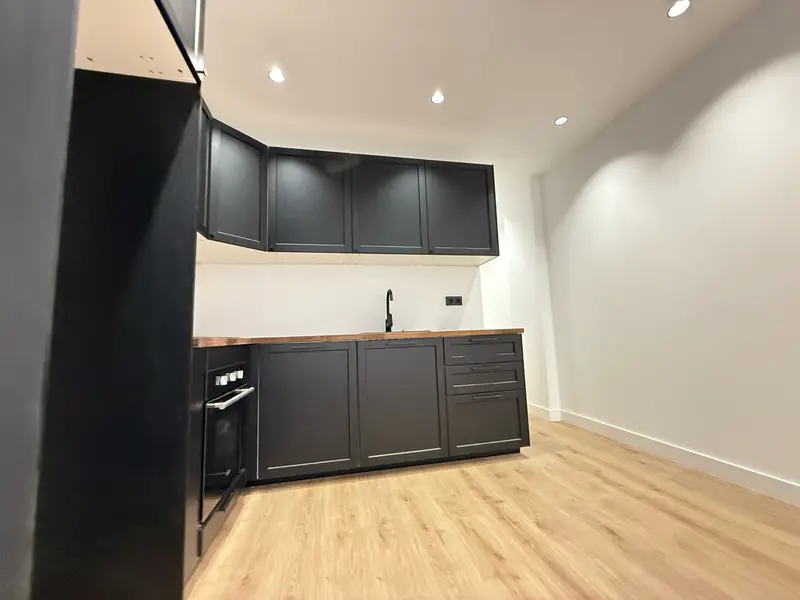 Piso Reformado en San Blas Alicante 74m2 2 Dormitorios Patio Privado