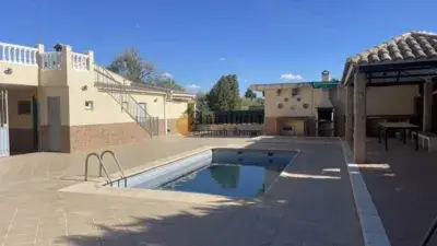 Chalet en Venta en Cacín - Casa de Campo con Piscina