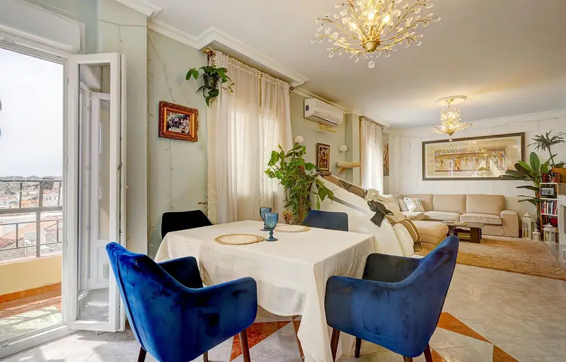 Apartamento 5 Dormitorios Málaga Centro