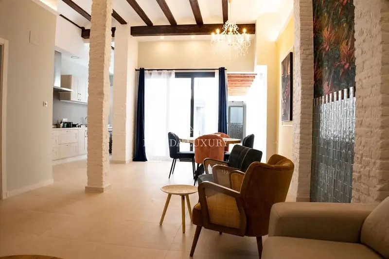 Piso Turistico en Arrancapins Valencia 3 Dormitorios 3 Banos Reformado