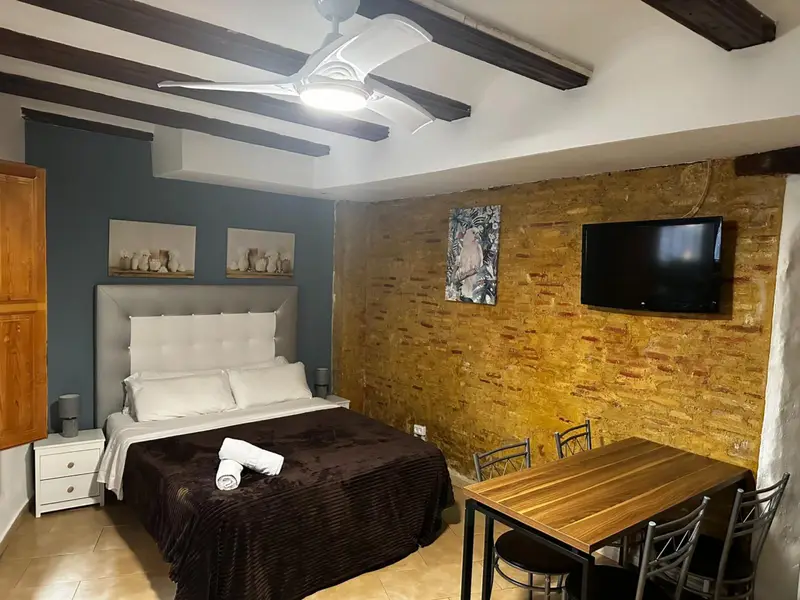 Bajo Exterior Centro Valencia Ideal Estudiantes Parejas