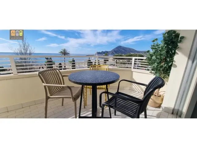 Alquiler Apartamento Primera Linea Playa Altea Octubre Junio