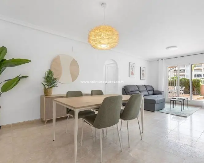 Apartamento 2 Dormitorios en Complejo Privado con Piscina