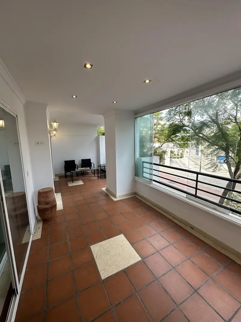 Apartamento Reformado en Terrazas de Banus Puerto Banus