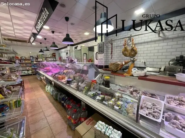 Supermercado con Carniceria en Aguadulce Traspaso