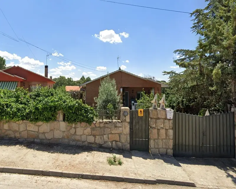 Piso 160m2 4 habitaciones Valdenuño Fernández