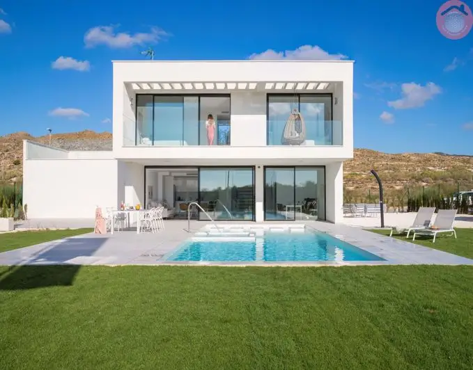Villa 3 Dormitorios en Venta Altaona Golf