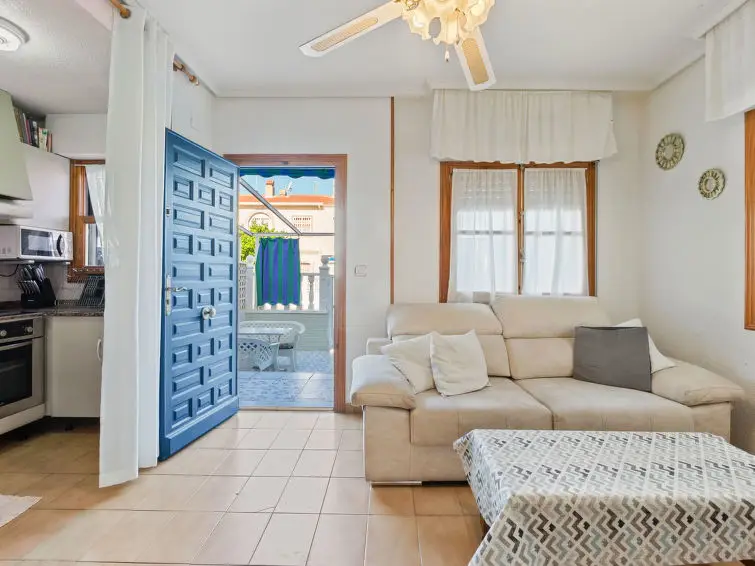 Casa-Villa de 2 Dormitorios alquiler Santa Pola, España