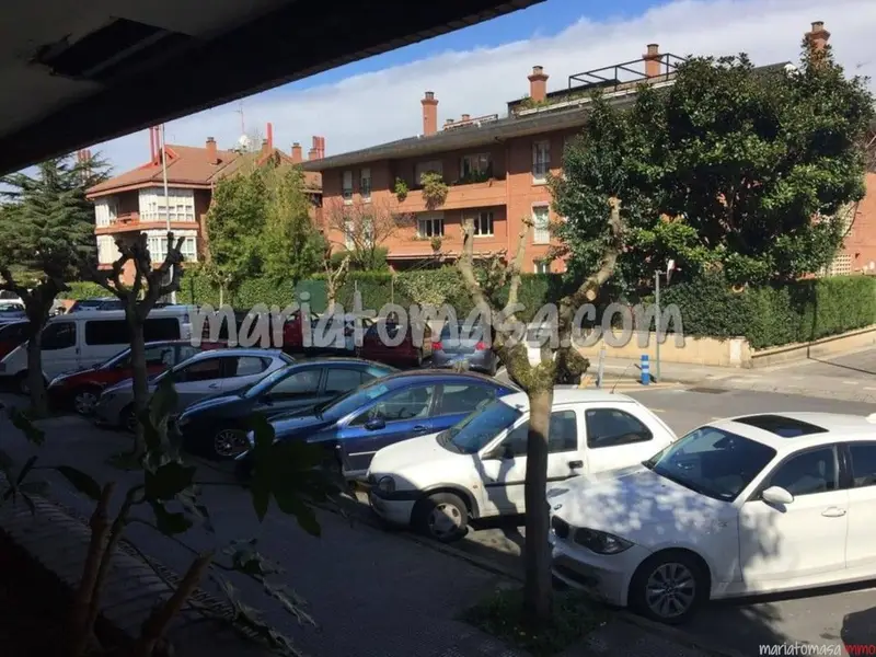 Local Comercial 70m2 Getxo Gran Fachada A Estrenar